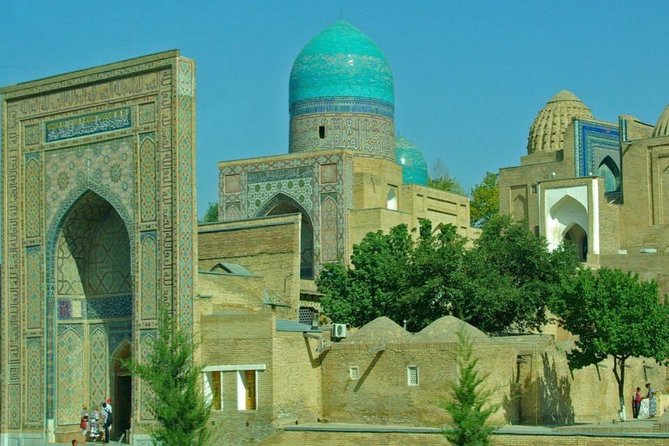 1-Day Tour of Samarkand from Tashkent - Ulugbek Madrasah and the itinerary’s small inconsistency