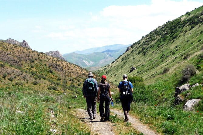 3-Day Chimgan Trekking Tour - The best parts of the Chimgan route