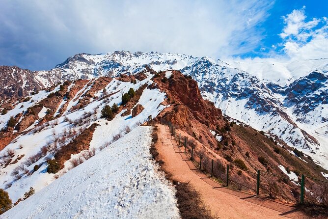 7-Day Uzbekistan with the Local: From Blue Domes to Mountains - What the $1,075 price really covers
