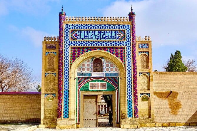 Beyond the Walls: Countryside Tour with Transport and Lunch - What this Bukhara outing really covers