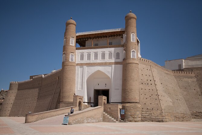 Bukhara City Walking Tour - The Kalan Minaret and Mir-i-Arab Madrasa