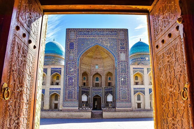 Bukhara Historical City Highlights Guided Walking Tour - Poi Kalyan Mosque closes with Bukhara’s grandest setting