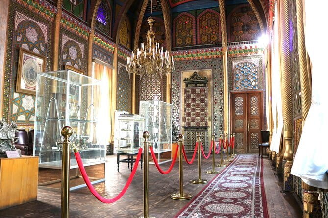 Bukhara: Tour Outside of Old Town. Guide with Transportation - Why leave Bukhara’s Old Town?