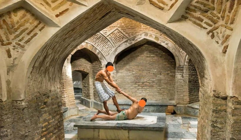 Bukhara Traditional Men's Hammam / Bath XVI Century - Part one: changing and adjusting to the heat