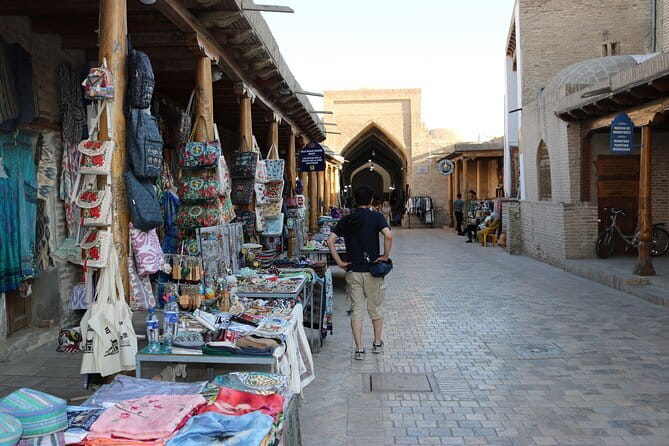 Bukhara: Walking Tour with a Small Group - The Ark Fortress, Bolo-Hauz, and the change of pace