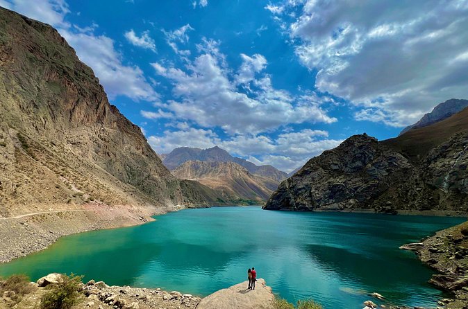From Samarkand: Day Trip to Tajikistan's Seven Lakes - Transport, timing, and physical demands