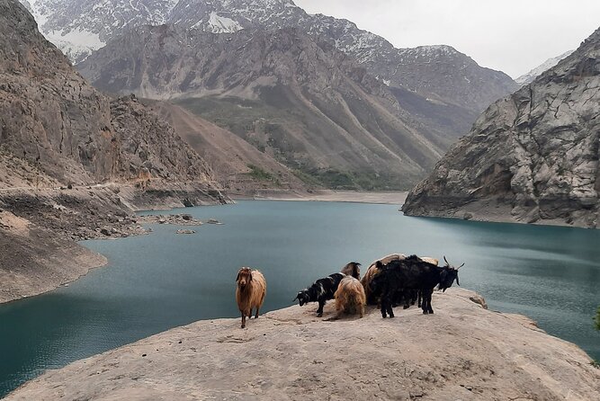 Full Day Private Tour in Seven Lakes from Samarkand - The first six lakes and the road to Marguzor