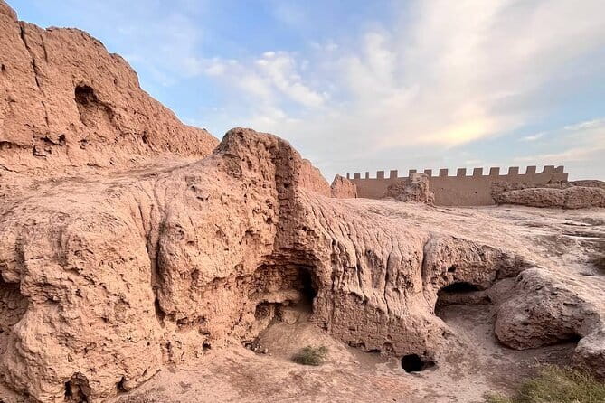 Guided Tour To Old Fortresses - Why these desert fortresses are worth your day