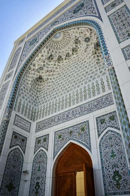 Half-day excursion around Tashkent - Transportation, water, and group size