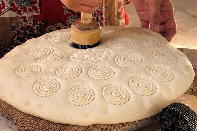 Master Class - Uzbek Bread (Khiva) - The first stage: preparing the traditional Uzbek bread