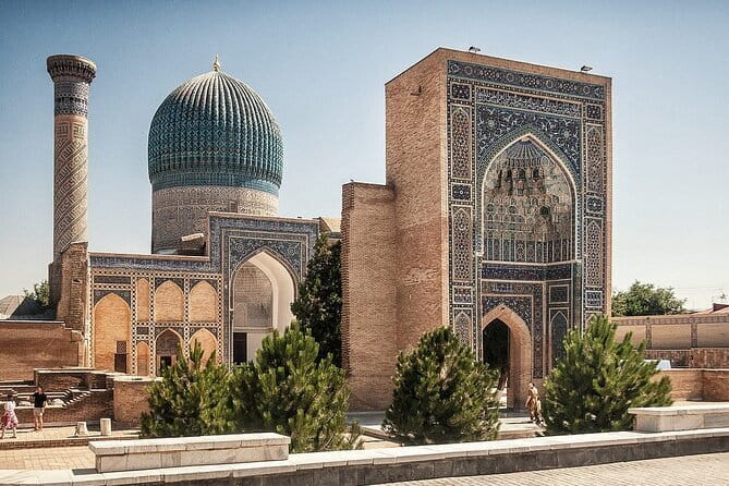 Samarkand Ancient Silk Road City Tour w/ Pickup & Lunch Option - Why this eight-hour route works well