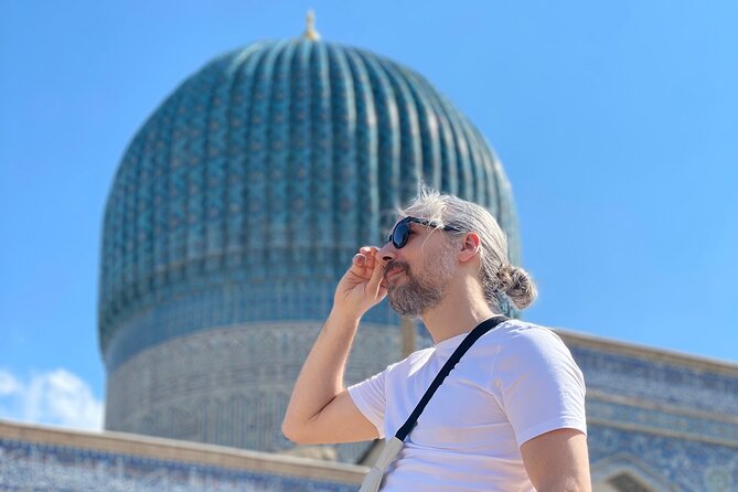 Samarkand City Tour with a Professional Photographer - Shah-i-Zinda: a slower hour among blue-tiled mausoleums