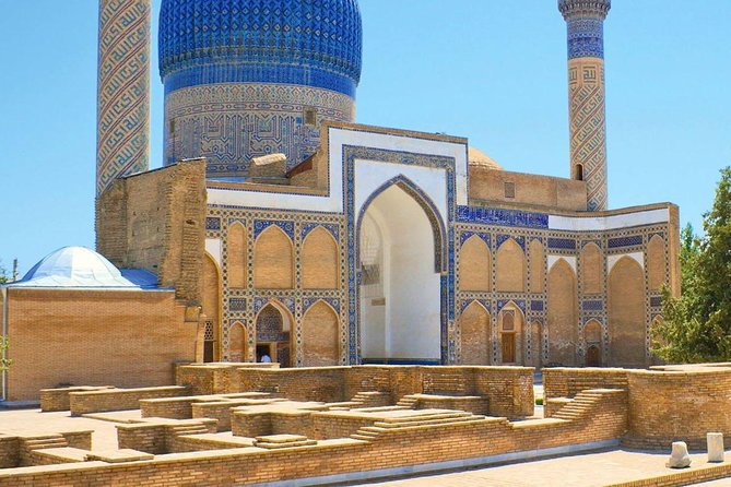 Samarkand day trip - Registan Square and its three madrasahs