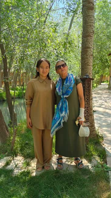 Samarkand Moonlight Tour: A Timeless Night Experience - What to bring for a cooler four-hour walk