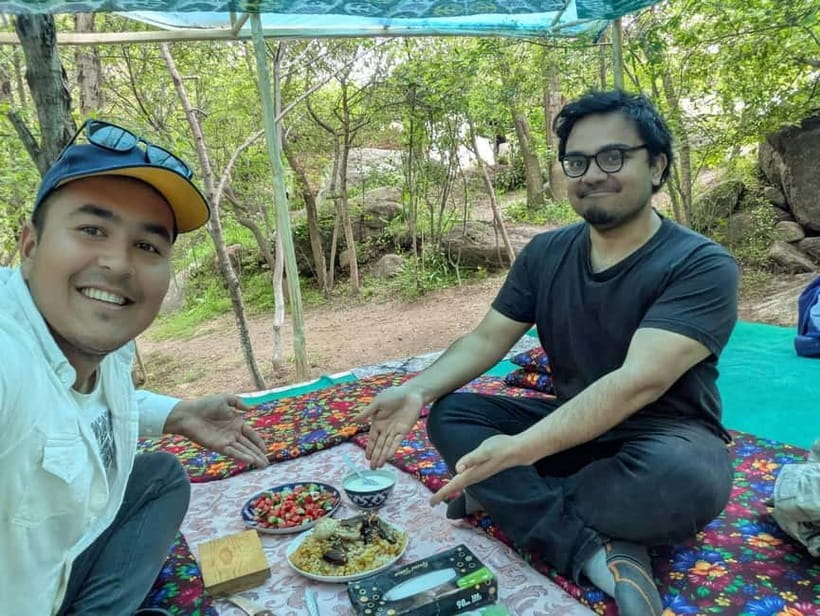 Samarkand: Uzbek Cooking Class in a Village Home - Making mantu with local guidance