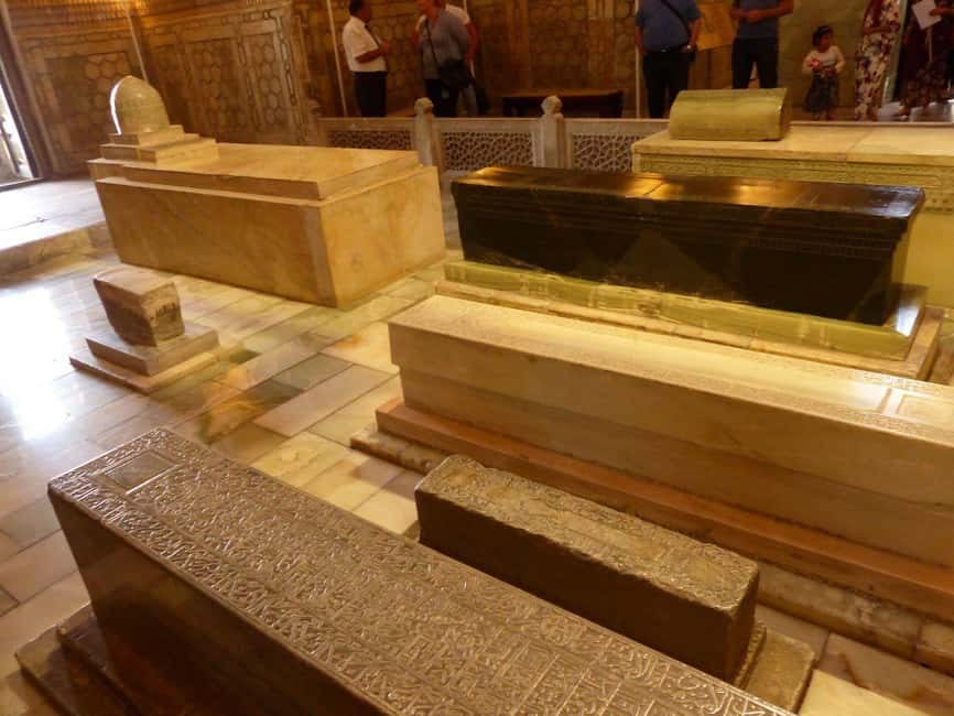 Sunset walking tour of Samarkand - Starting at Gur-i Amir, Tamerlane’s tomb