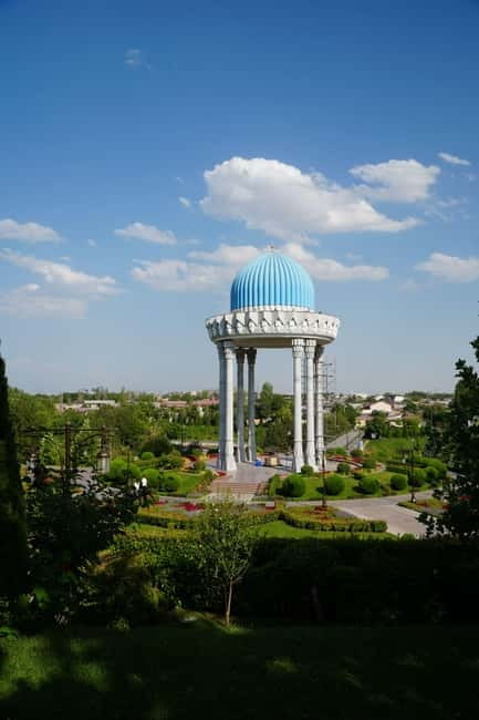 Tashkent city Night Tour with Dinner & Free Pro Photography - Chorsu Bazaar: the best place for local tastes