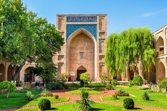 Tashkent City Tour with Hotel Pickup and Drop off - Two hours at Magic City