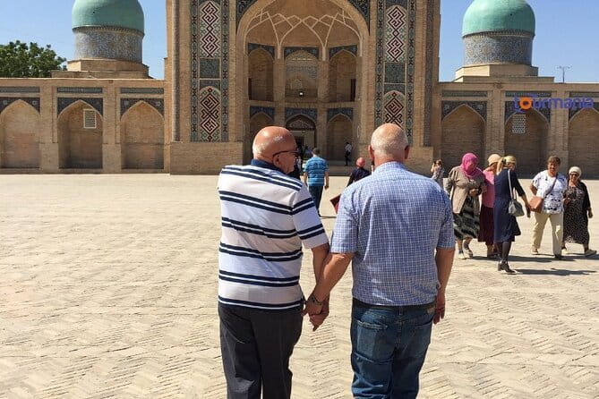 Tashkent Private Full-Day City Tour on a Premium Car - Reading local life at Chorsu Bazaar