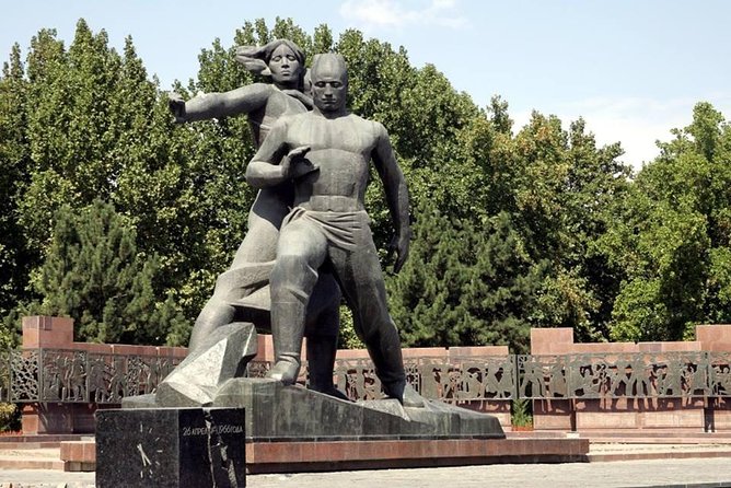 Tashkent Tour - Barak-Khan Madrassah and Kaffal Shashi Mausoleum