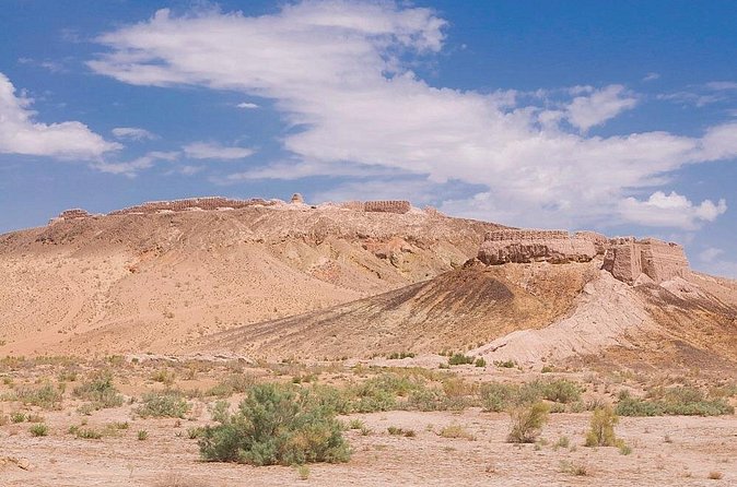 Transfer from Khiva to Bukhara by Fortresses - What you can learn about desert life