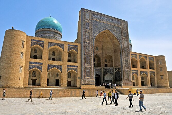 Uzbekistan in 7 days Tashkent, Samarkand, Bukhara and Khiva - Day five: the long road toward Khiva